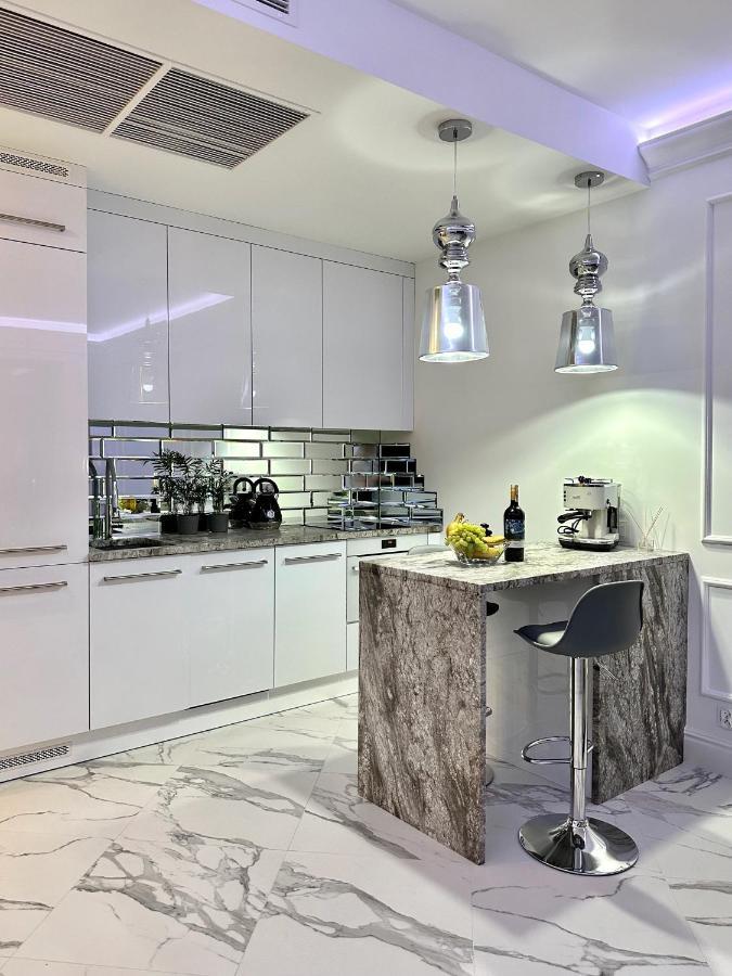 Hanza Tower Apartament Times Square ชเตชชิน ภายนอก รูปภาพ
